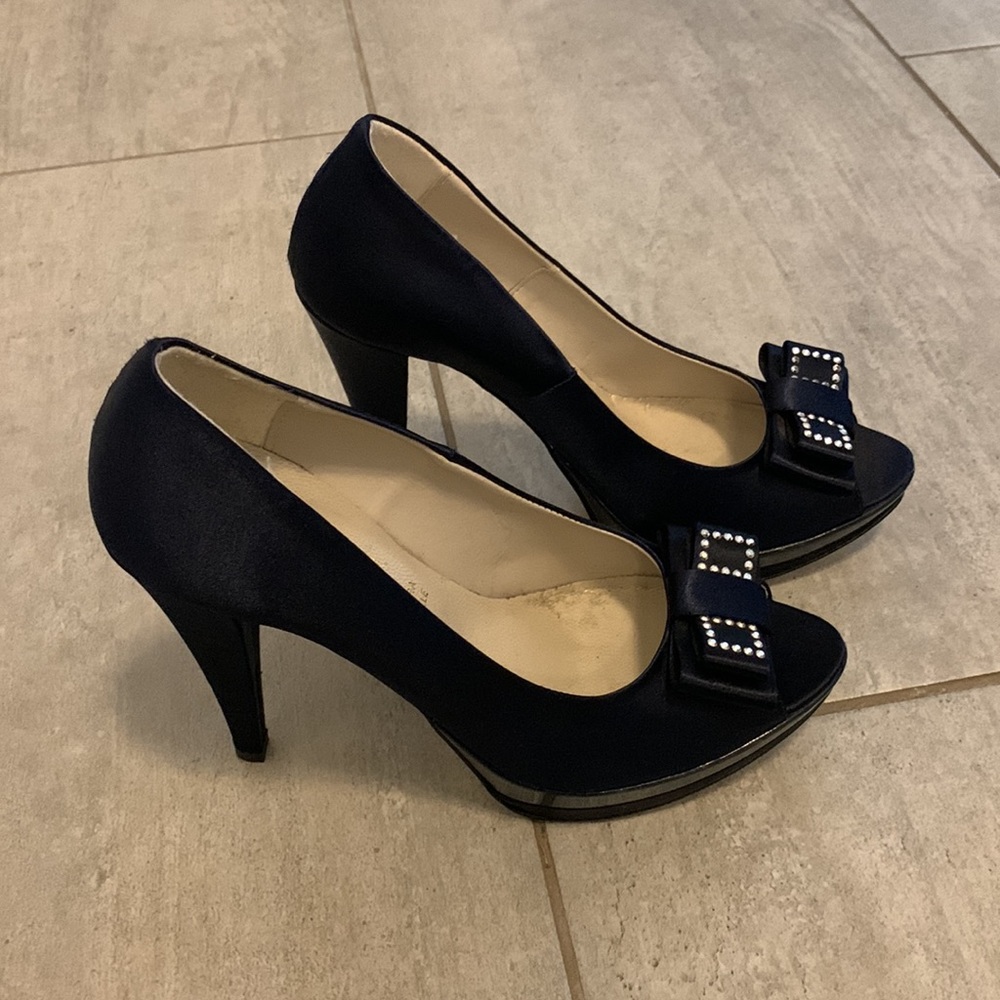Cinderella Made in Italy 7 blue satin